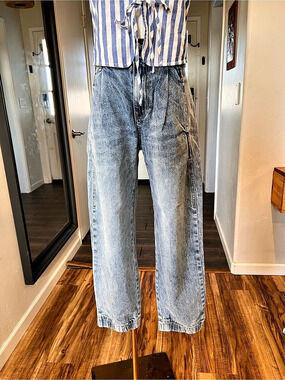 Totême Original Twisted Seam Jeans Straight Leg Blue Small